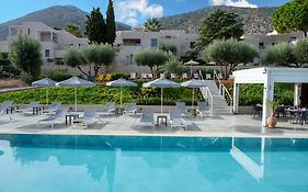 Sundance Apartments & Suites